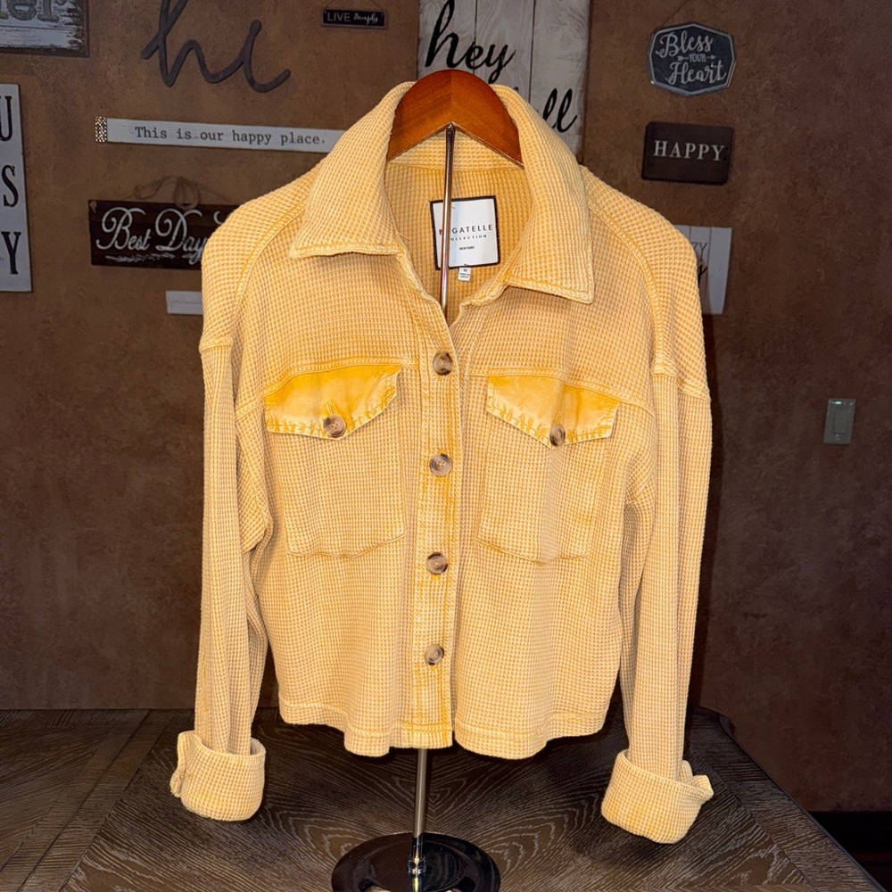 Bagatelle New York Waffle Knit Shacket in Mustard Yellow Size Medium